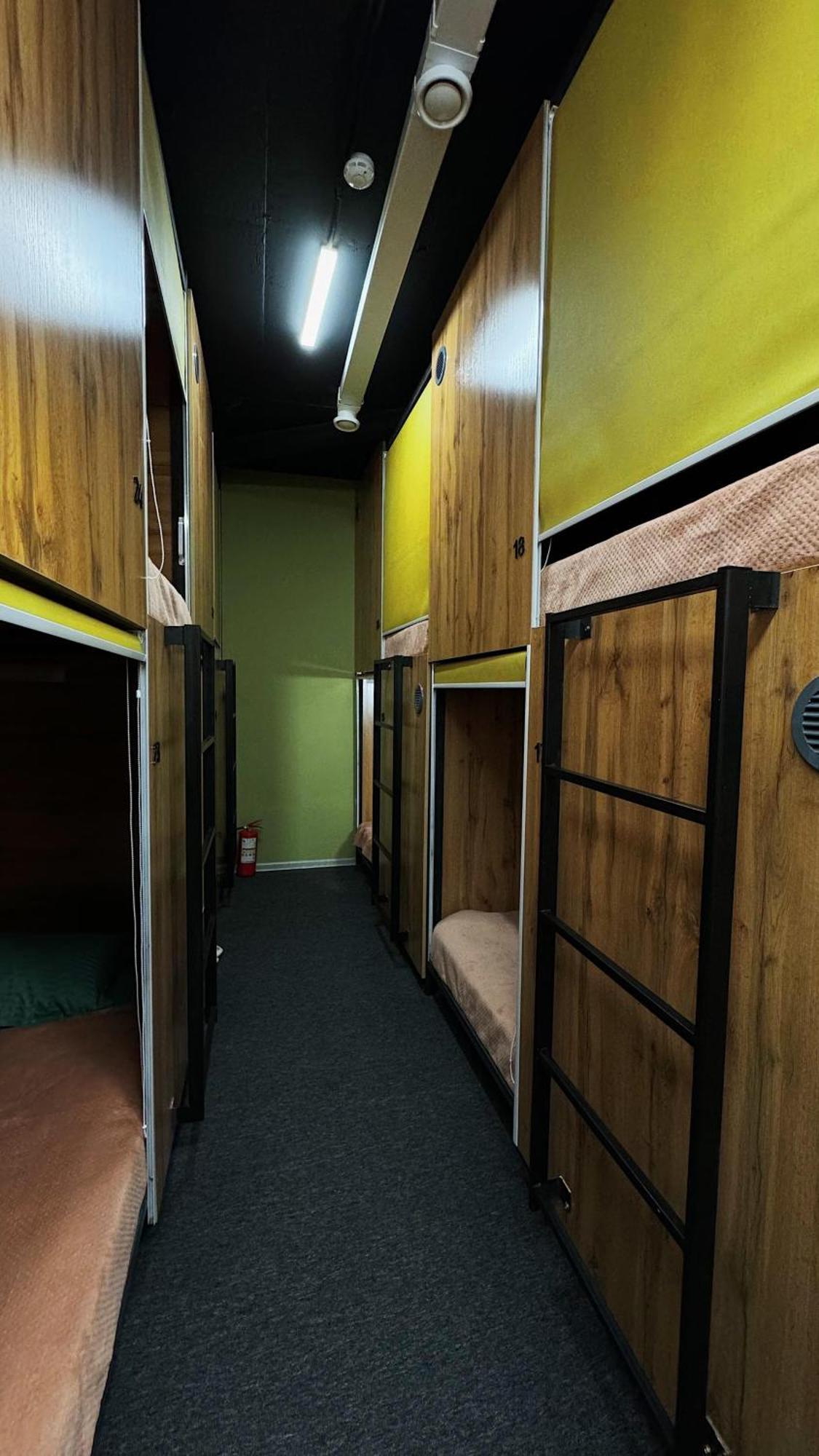 Hostel Kochevnik Capsule Hotel Almatı Dış mekan fotoğraf