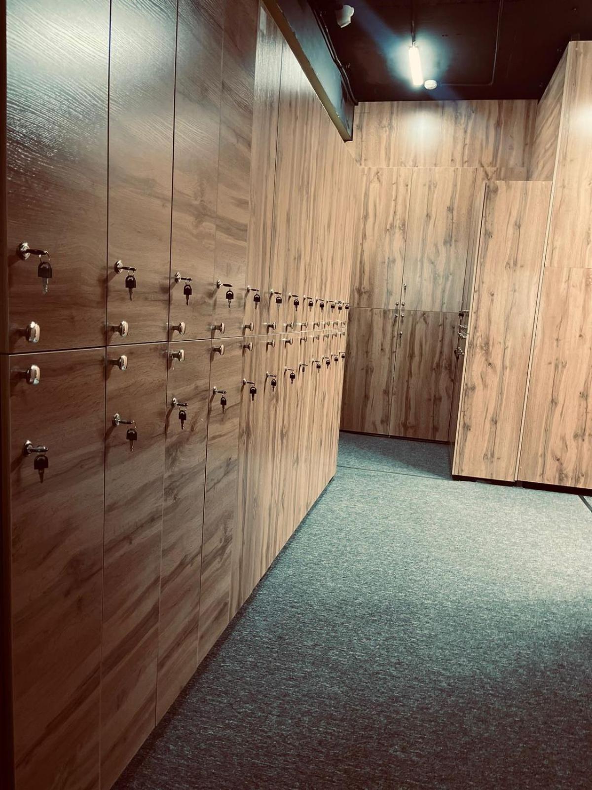 Hostel Kochevnik Capsule Hotel Almatı Dış mekan fotoğraf