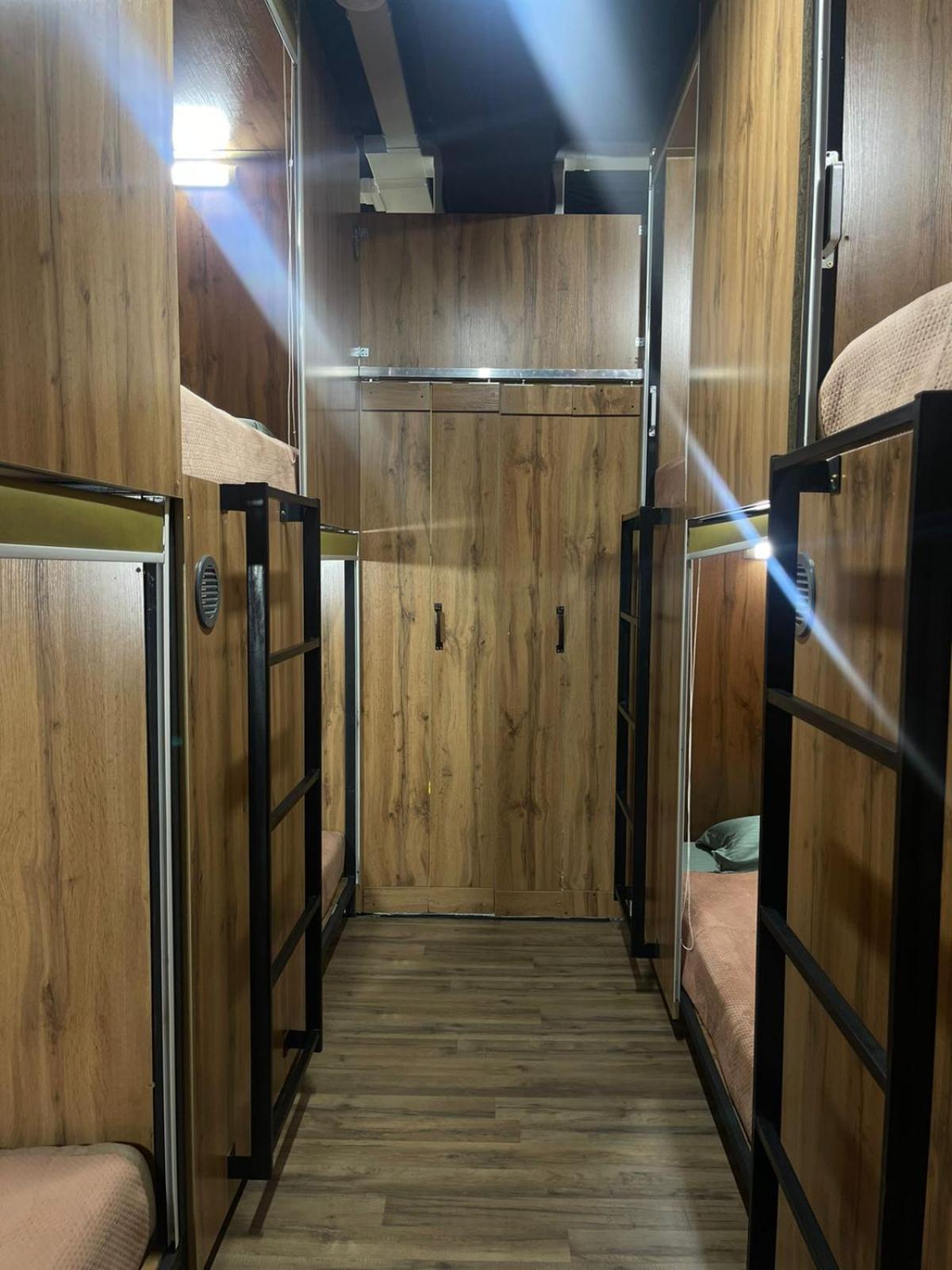 Hostel Kochevnik Capsule Hotel Almatı Dış mekan fotoğraf