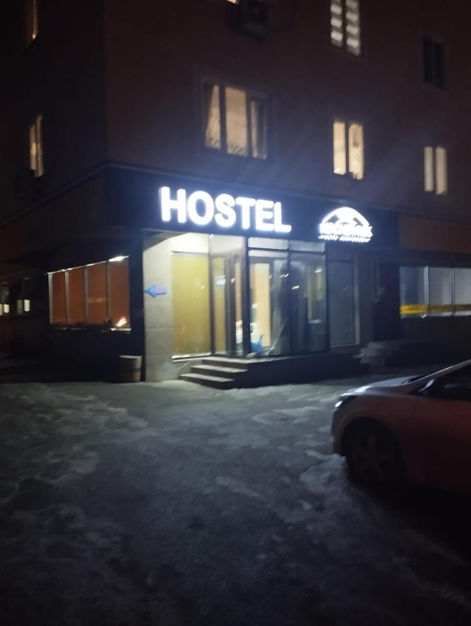Hostel Kochevnik Capsule Hotel Almatı Dış mekan fotoğraf