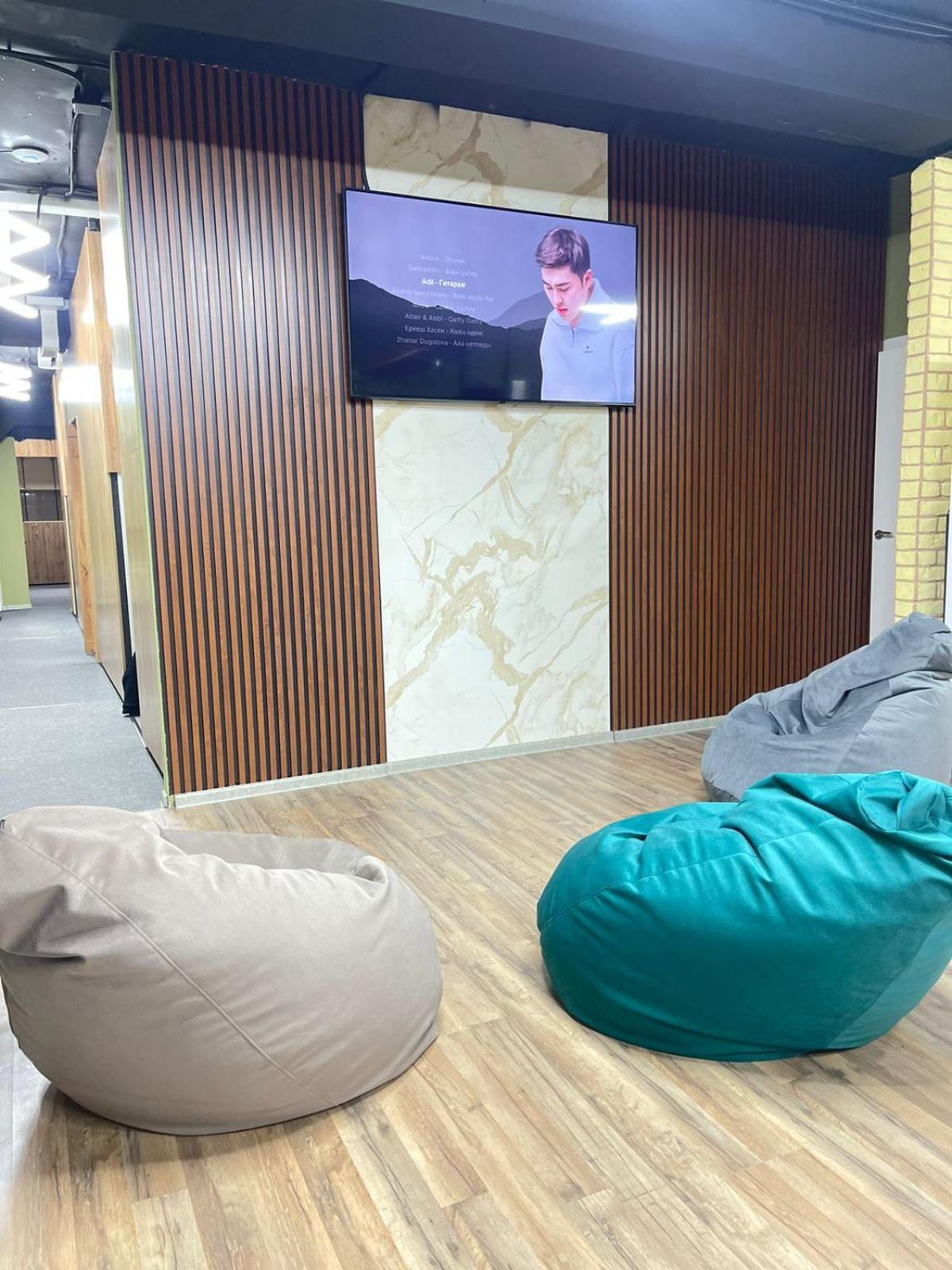 Hostel Kochevnik Capsule Hotel Almatı Dış mekan fotoğraf
